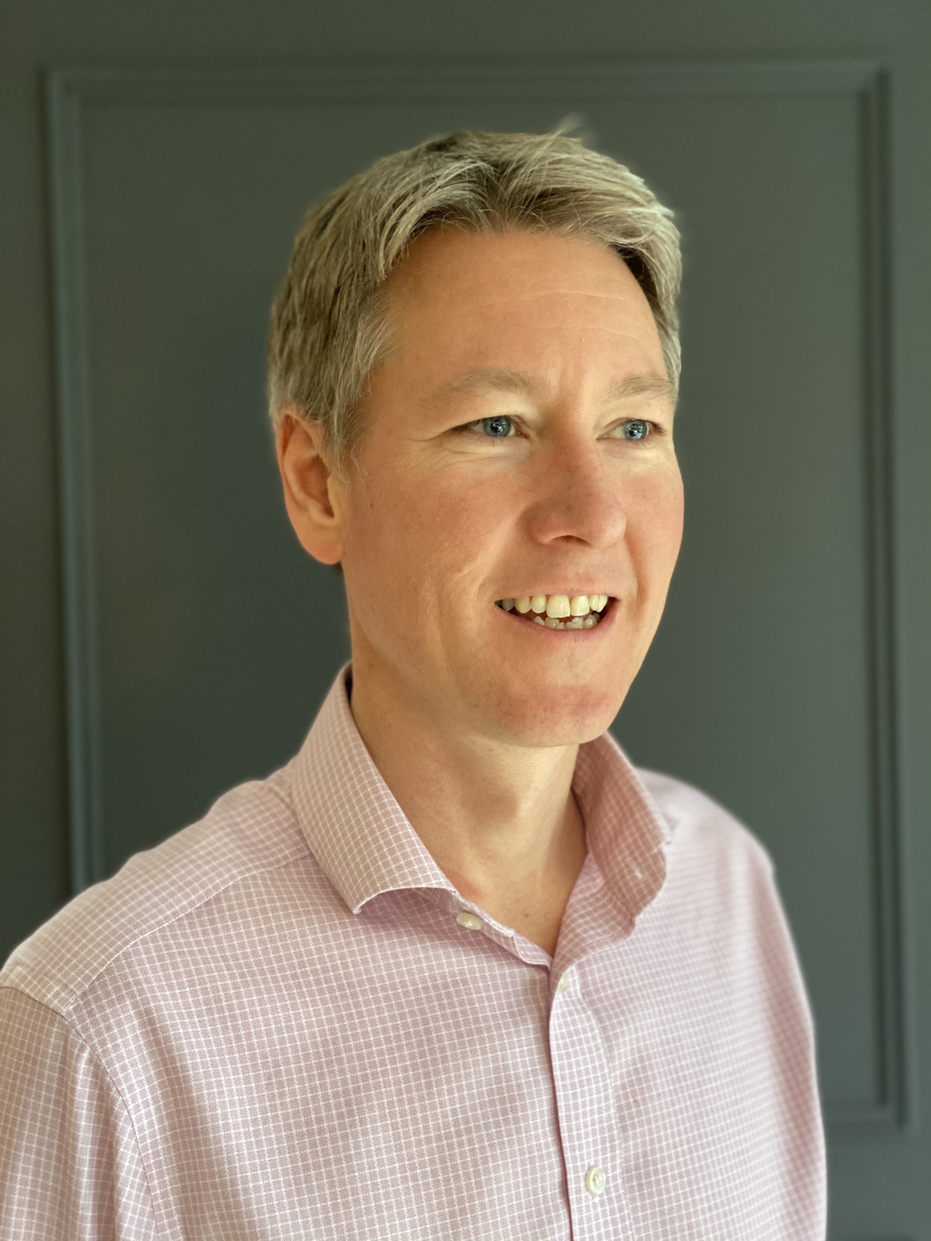 HSBC appoints Tom Wolfenden as retail banking head - Vimarsana News